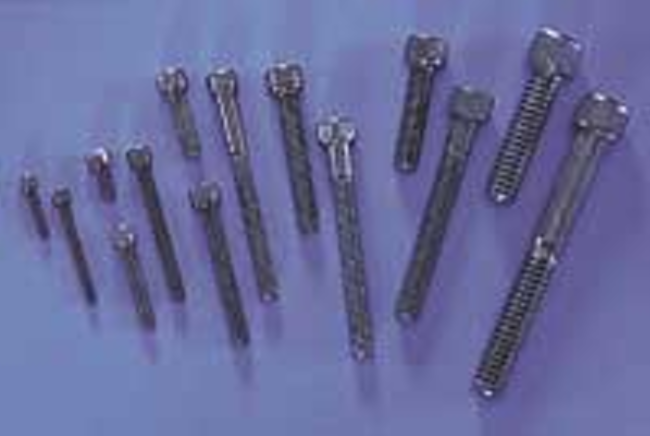 DUBRO 312 4-40 X 1in SOCKET HEAD CAP SCREW (4 PCS PER PACK)